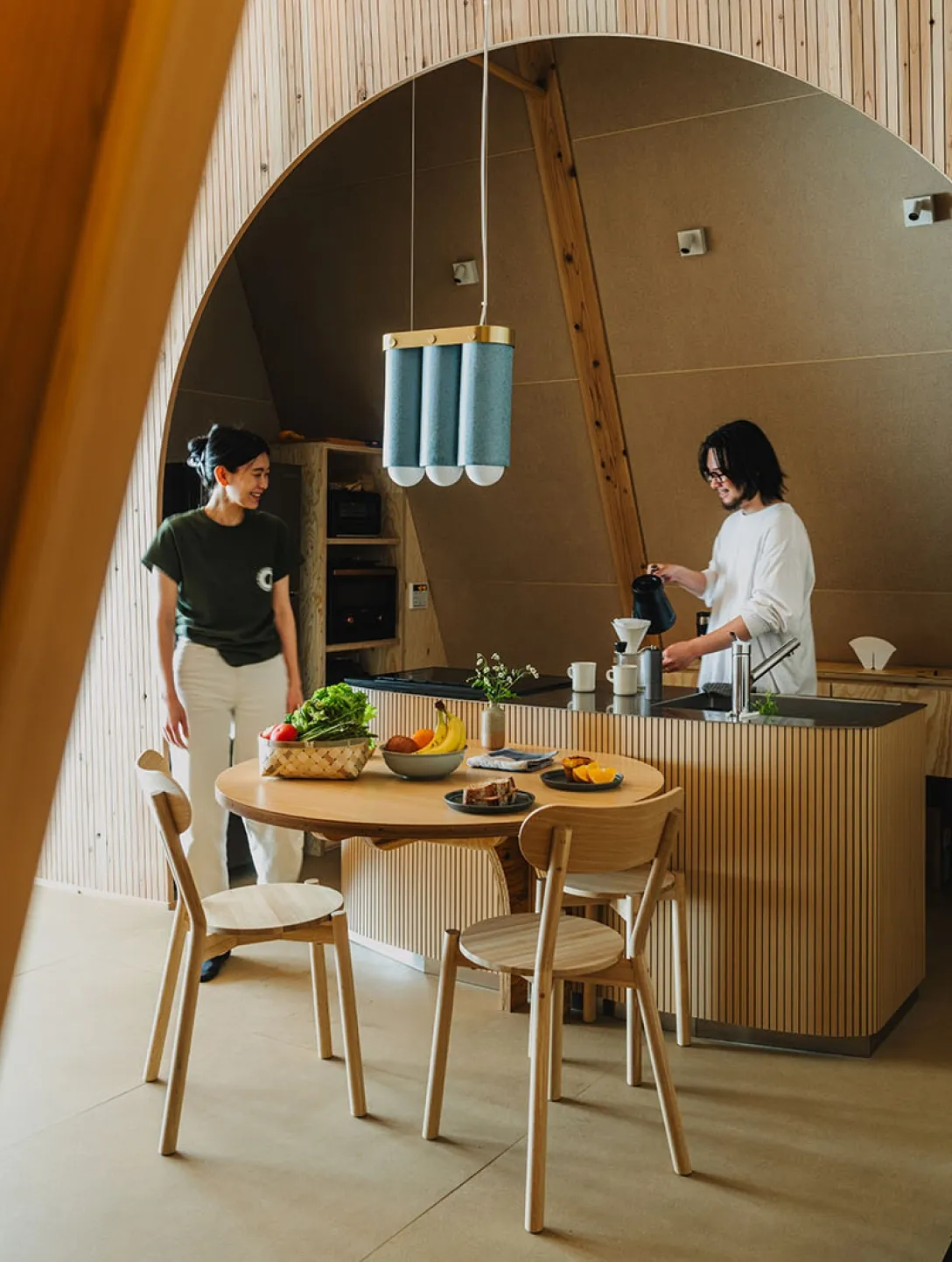 함께 요리하고 식사하세요